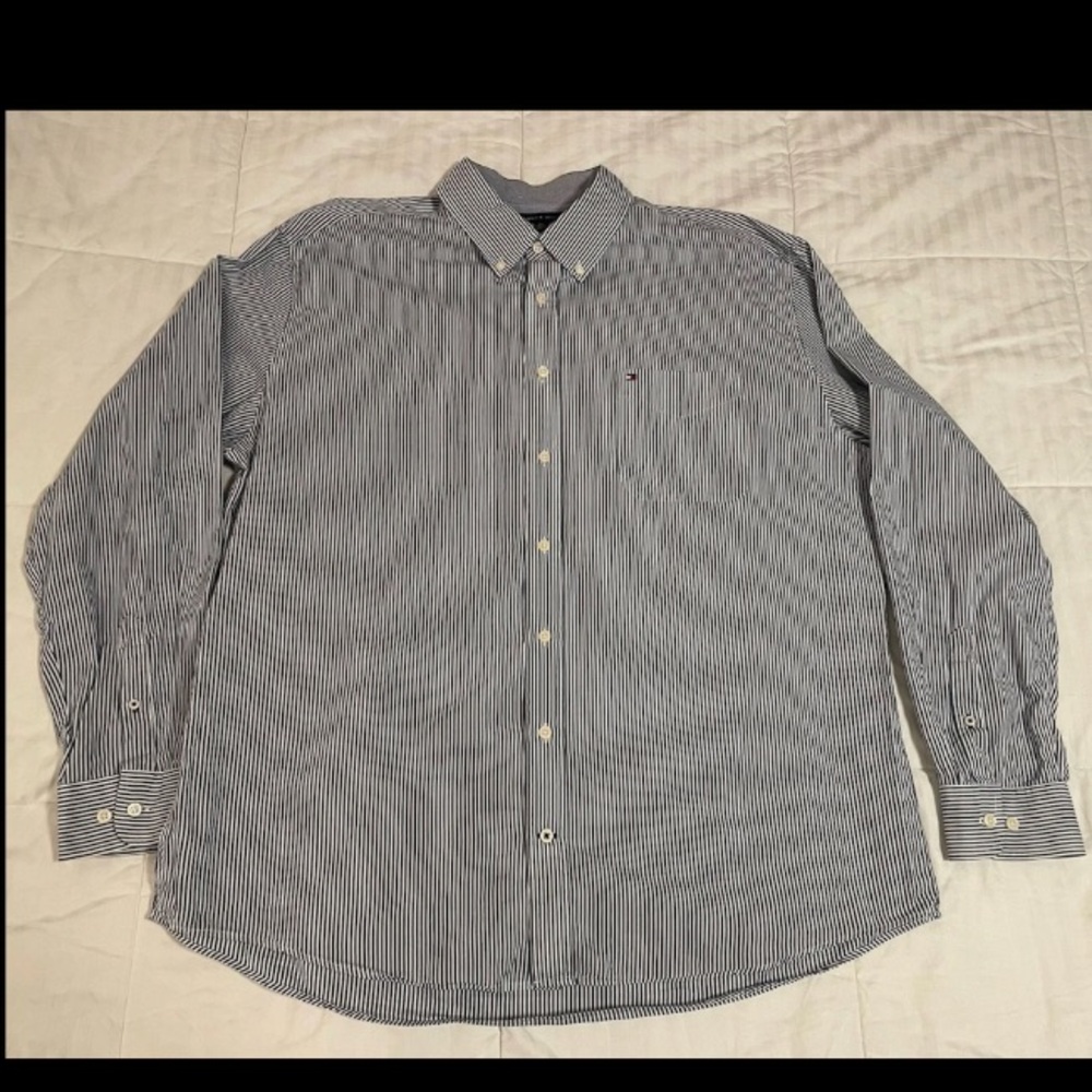 Tommy Hilfiger Blue White Stipe Button Up Men’s Size XXL EUC Classic Office
